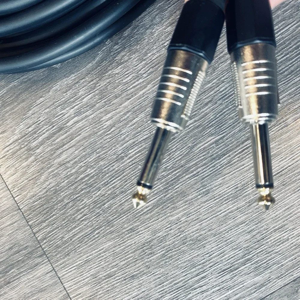 LOT -2 Musician's Gear 24ft Instrument Cable 1/4 TS Guitar Audio Cord 48ft Total